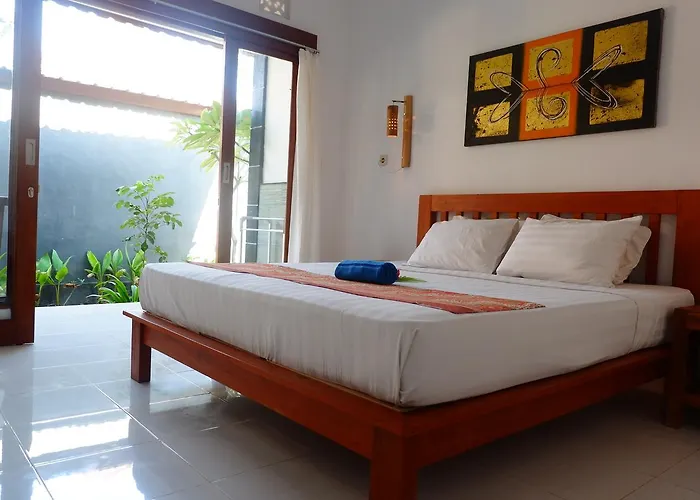Bed & Breakfast Rajuna Homestay *