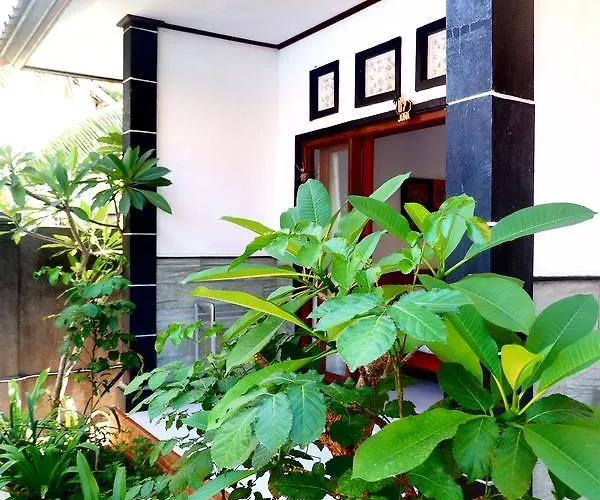 Rajuna Homestay Bed & Breakfast Nusa Lembongan (Bali)